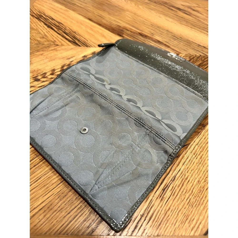 Coach Madison Op Art Signature Jacquard Wallet Gray Checkbook